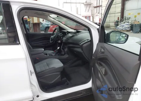 2019 Ford Escape S из США, поврежденный, VIN 1FMCU0F76KUB05896